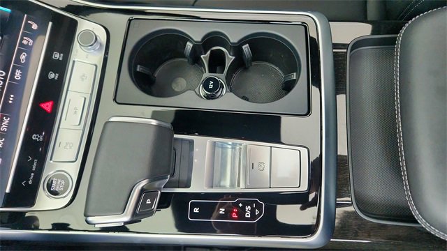 Used 2025 Audi Q8 Prestige w/ Prestige Package image 51