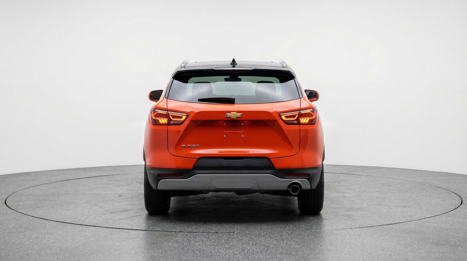 Used 2025 Chevrolet Blazer LT FWD image 6