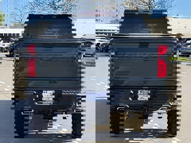 Used 2025 Chevrolet Silverado 1500 LT Trail Boss image 5