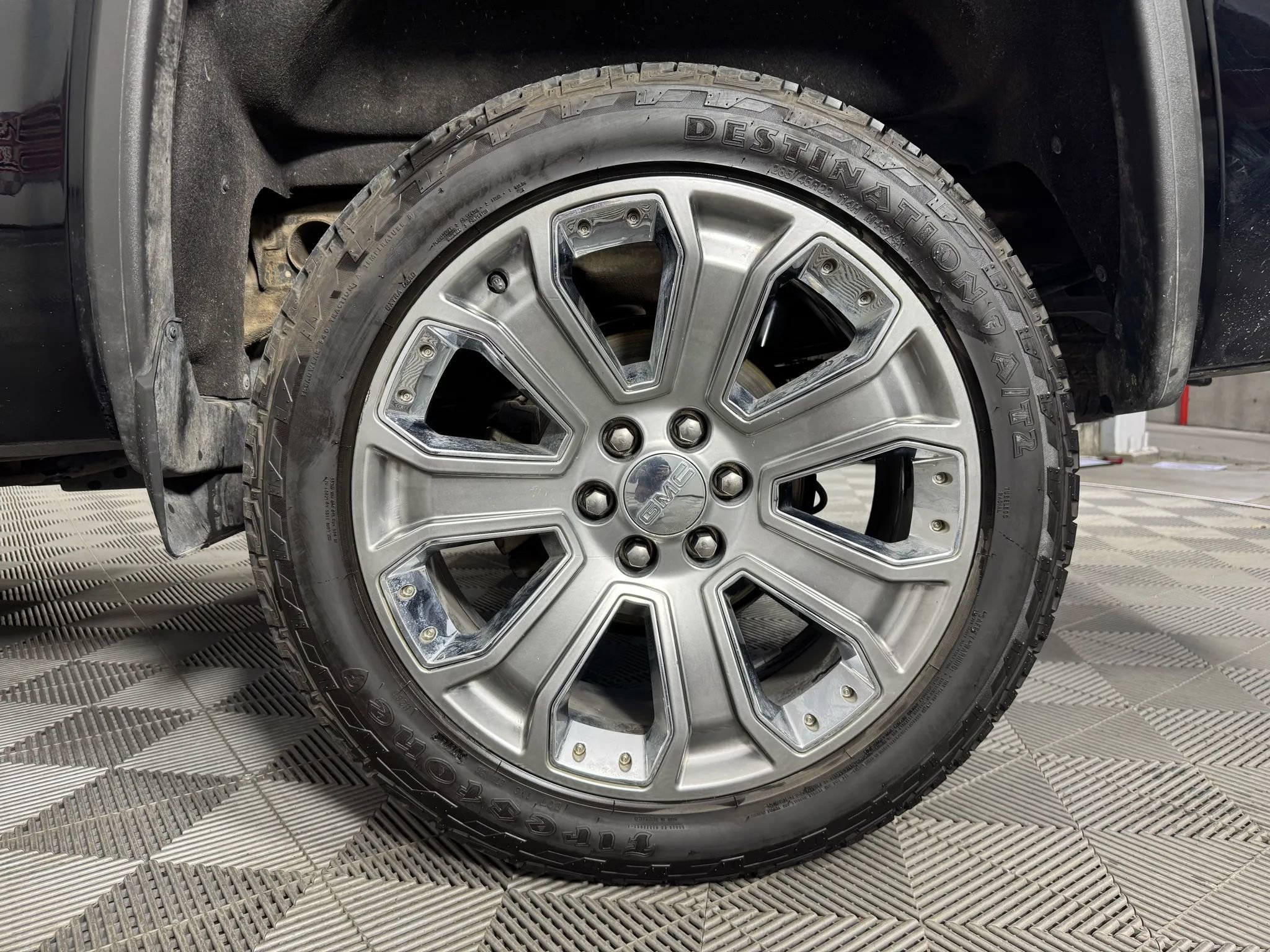 Used 2018 GMC Sierra 1500 Denali w/ Denali Ultimate Package image 47