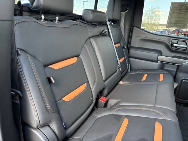 Used 2021 GMC Sierra 1500 AT4 w/ Technology Package AWD/4WD image 23