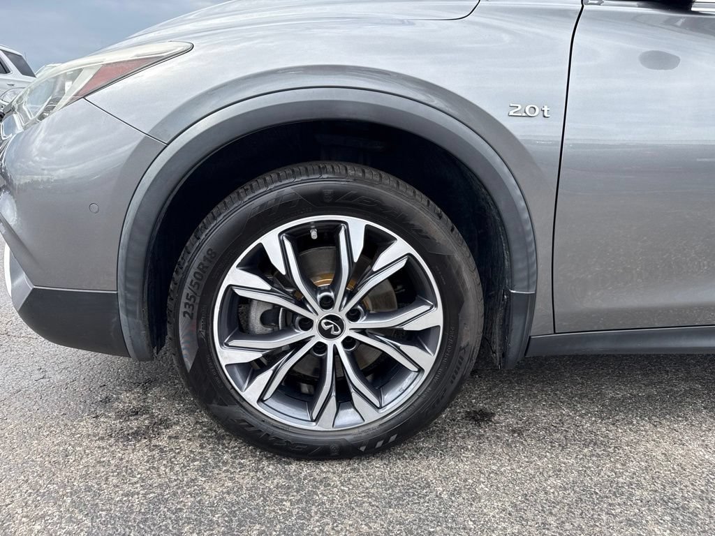 Used 2017 INFINITI QX30 Premium w/ Navigation Package AWD/4WD image 45