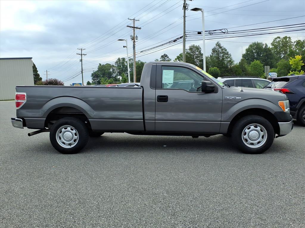 Used 2013 Ford F150 XL w/ Mid Equipment Group RWD image 3