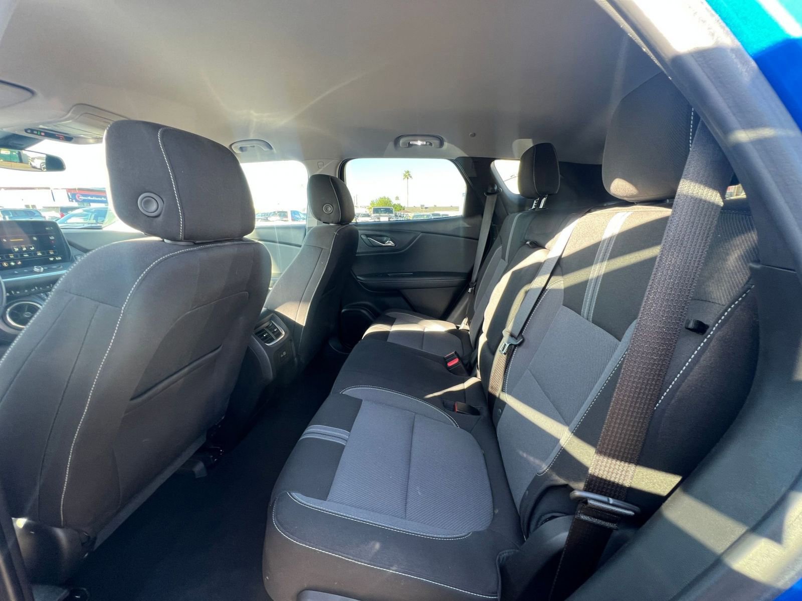 Used 2025 Chevrolet Blazer LT image 25