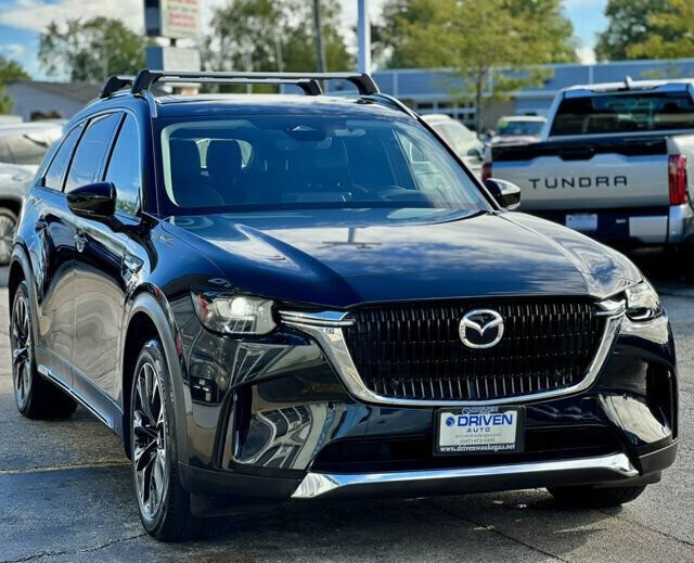 Used 2024 MAZDA CX-90 Plug-In Hybrid w/ Premium Pkg AWD/4WD image 6