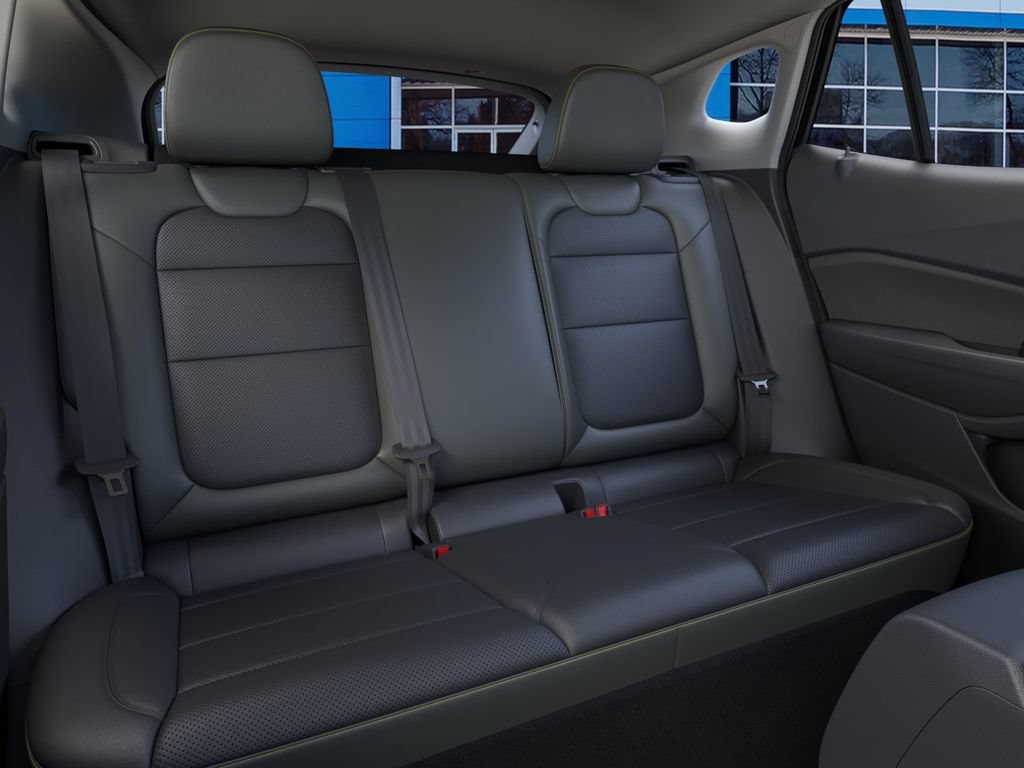 New 2026 Chevrolet Trax ACTIV w/ Driver Confidence Package FWD image 17