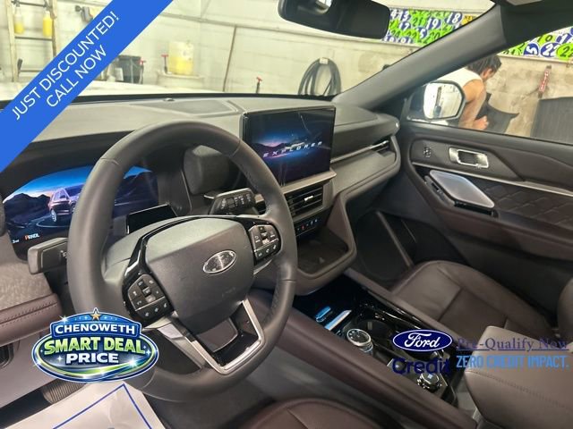 New 2025 Ford Explorer Platinum w/ Ultimate Package image 13