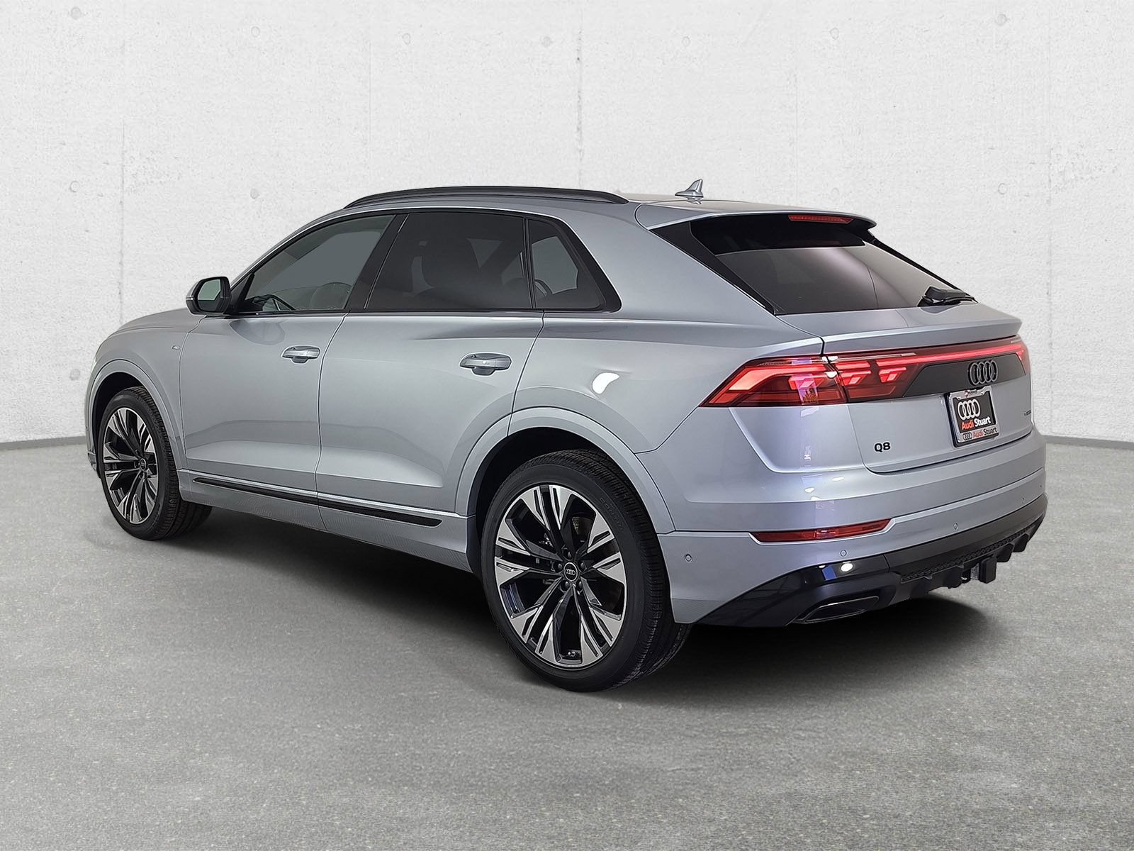 New 2026 Audi Q8 Prestige AWD/4WD image 4
