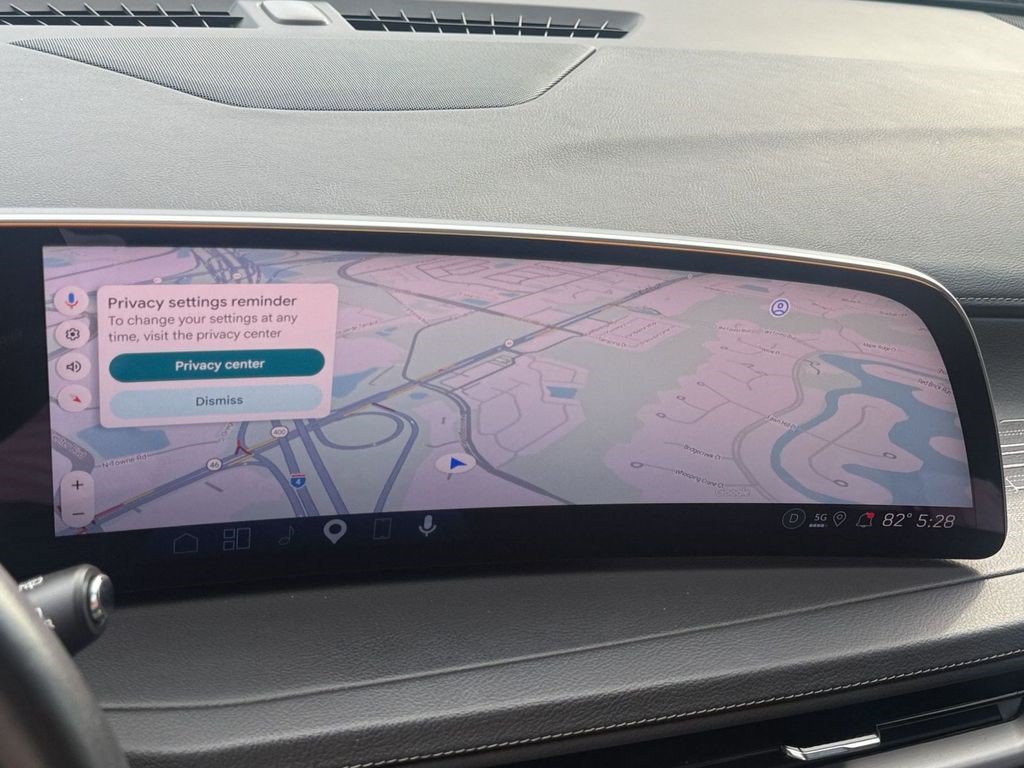 Certified 2025 Cadillac XT4 Premium Luxury FWD image 16