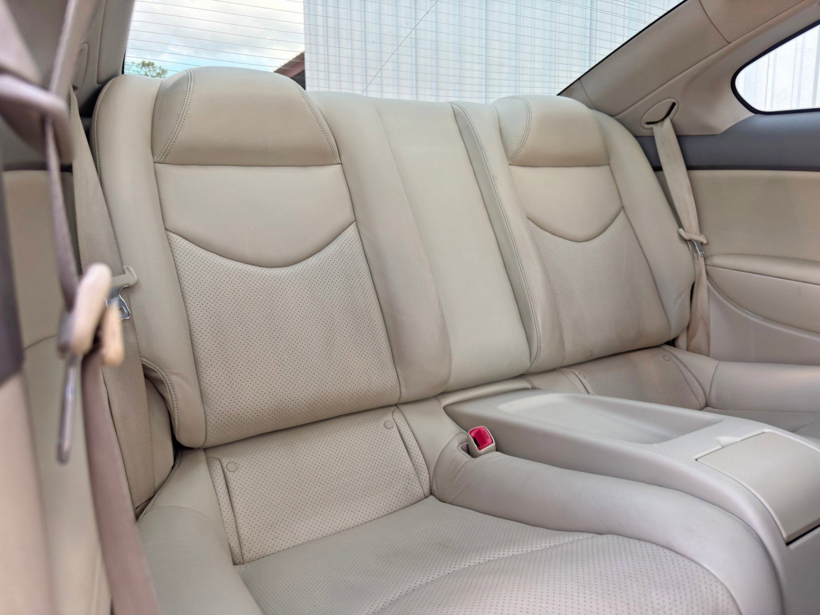 Used 2011 INFINITI G37 Journey w/ Premium Pkg image 36