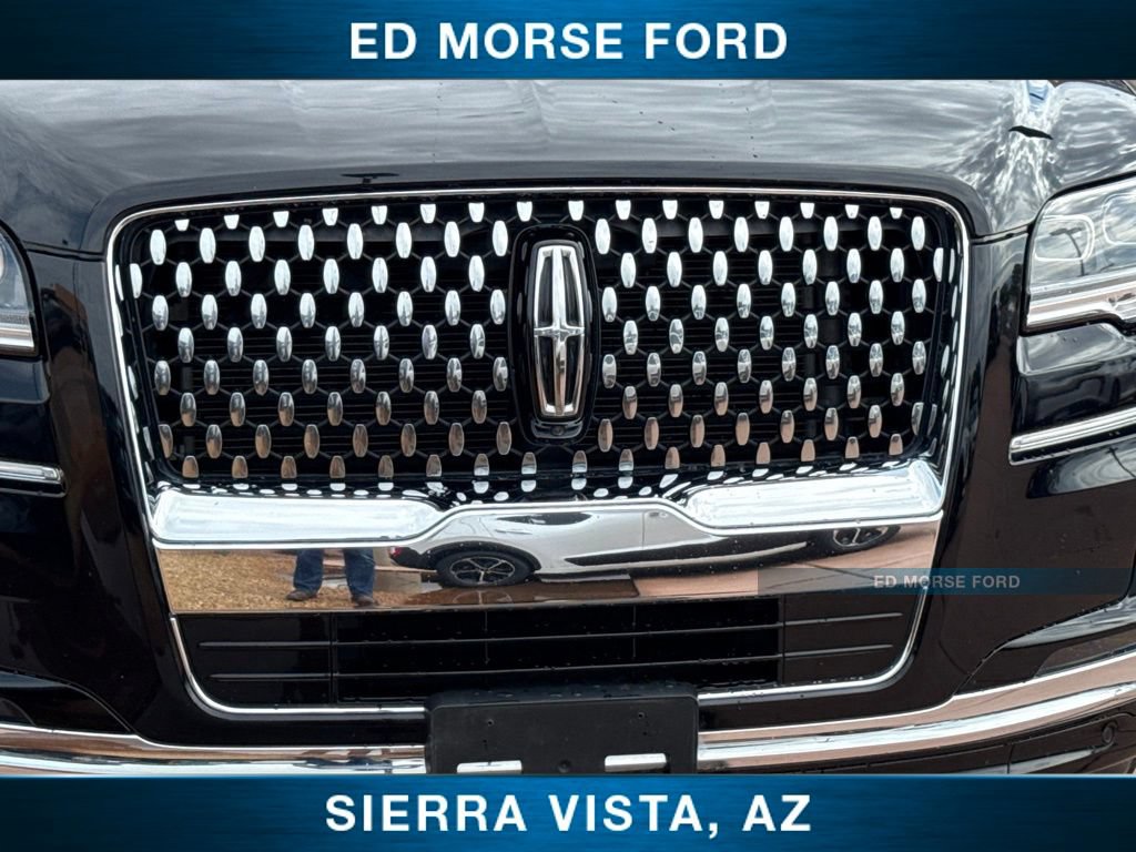 Used 2023 Lincoln Navigator L Black Label AWD/4WD image 10