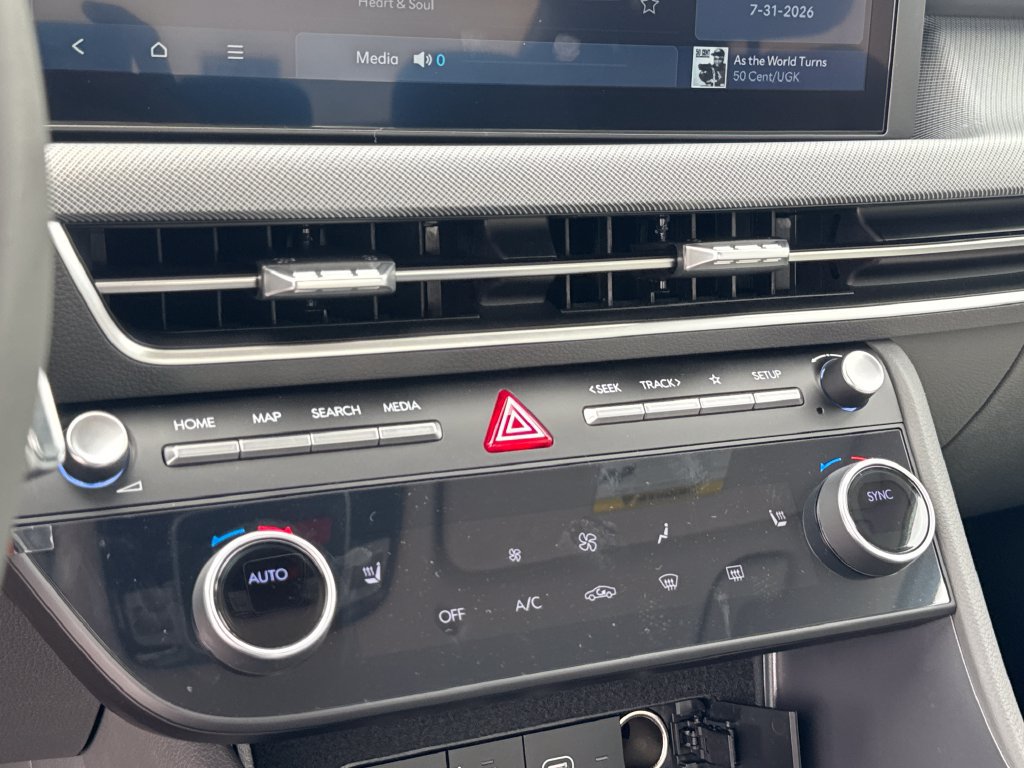 New 2026 Hyundai Sonata SEL FWD image 19
