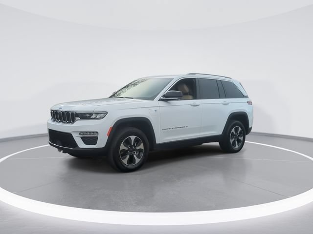 Used 2022 Jeep Grand Cherokee Limited 4xe w/ Luxury Tech Group II AWD/4WD image 4