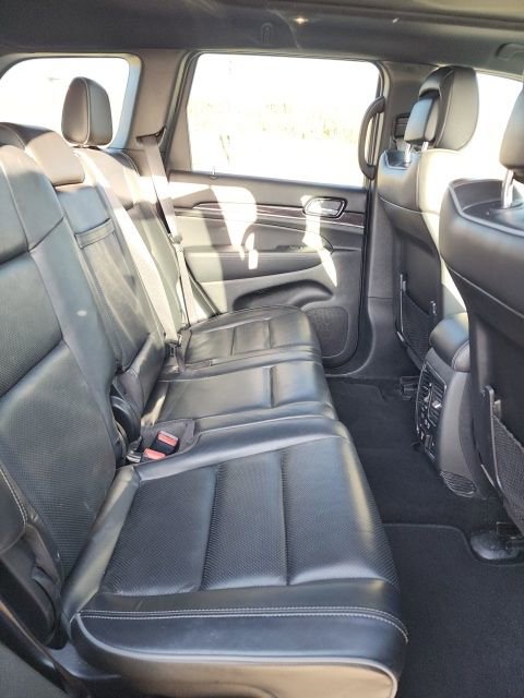 Used 2021 Jeep Grand Cherokee Overland image 43