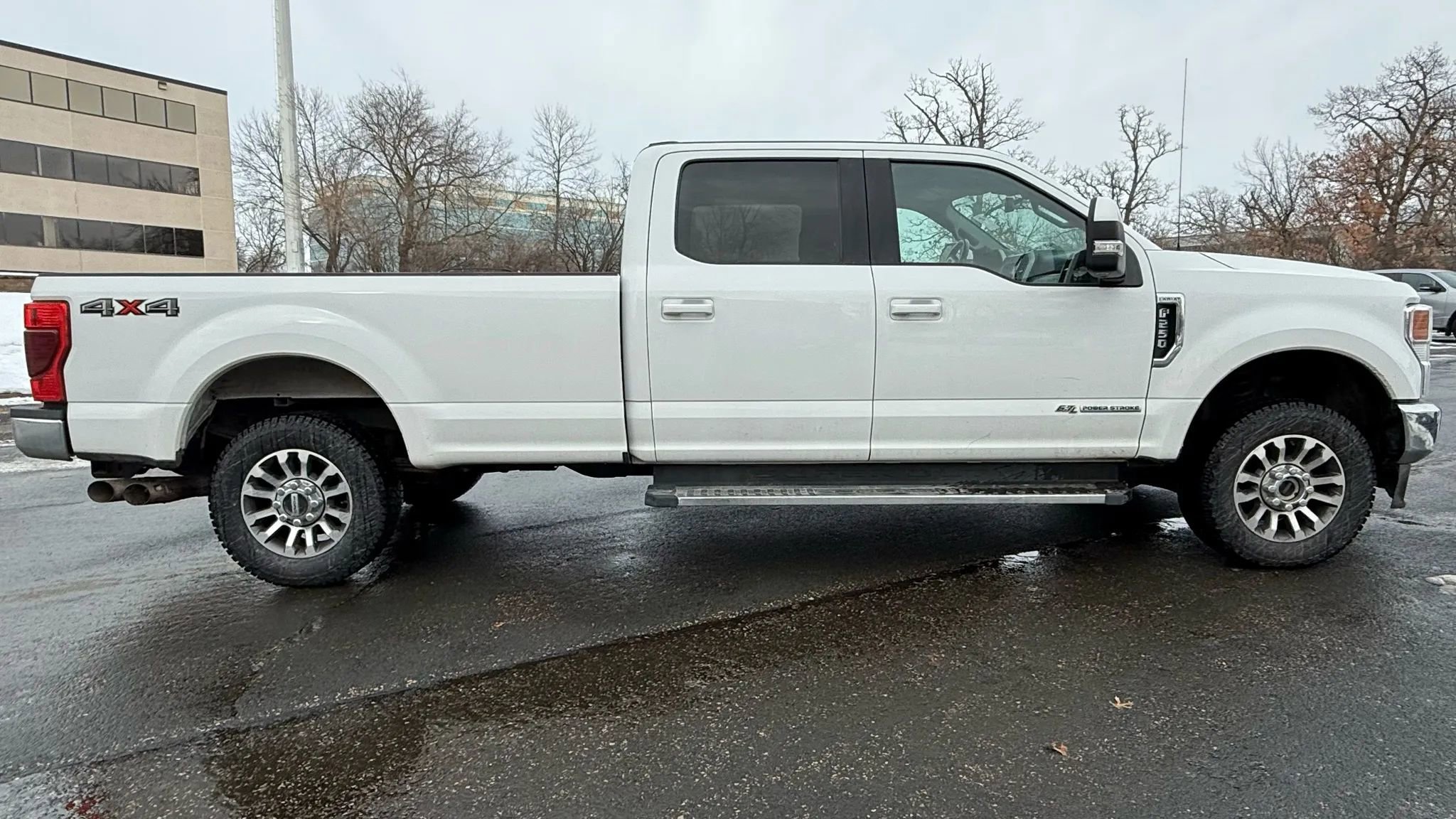 Used 2021 Ford F250 Lariat image 11