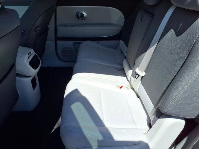 New 2026 Hyundai Ioniq 9 SE image 7