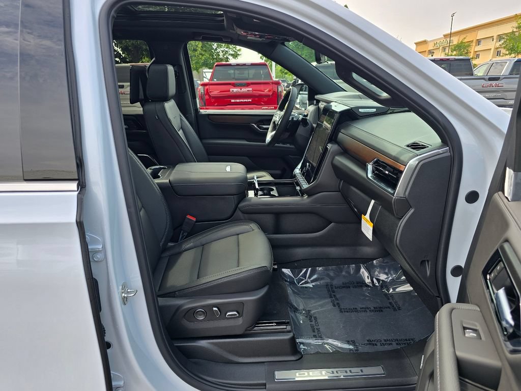 New 2026 GMC Yukon XL Denali w/ Advanced Technology Package AWD/4WD image 29