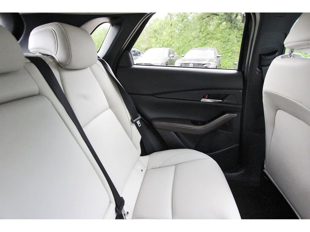 Certified 2025 MAZDA CX-30 AWD 2.5 S w/ Premium Package image 11
