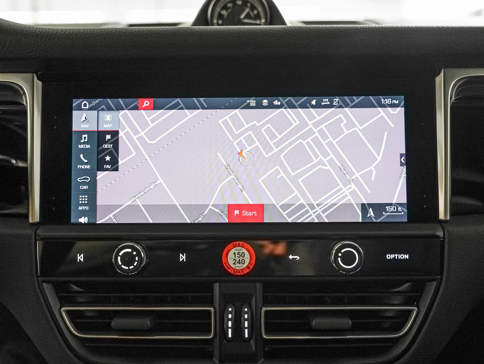 Certified 2023 Porsche Macan image 22