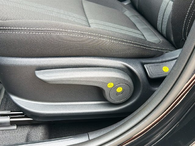 New 2026 Hyundai Venue SEL FWD image 19