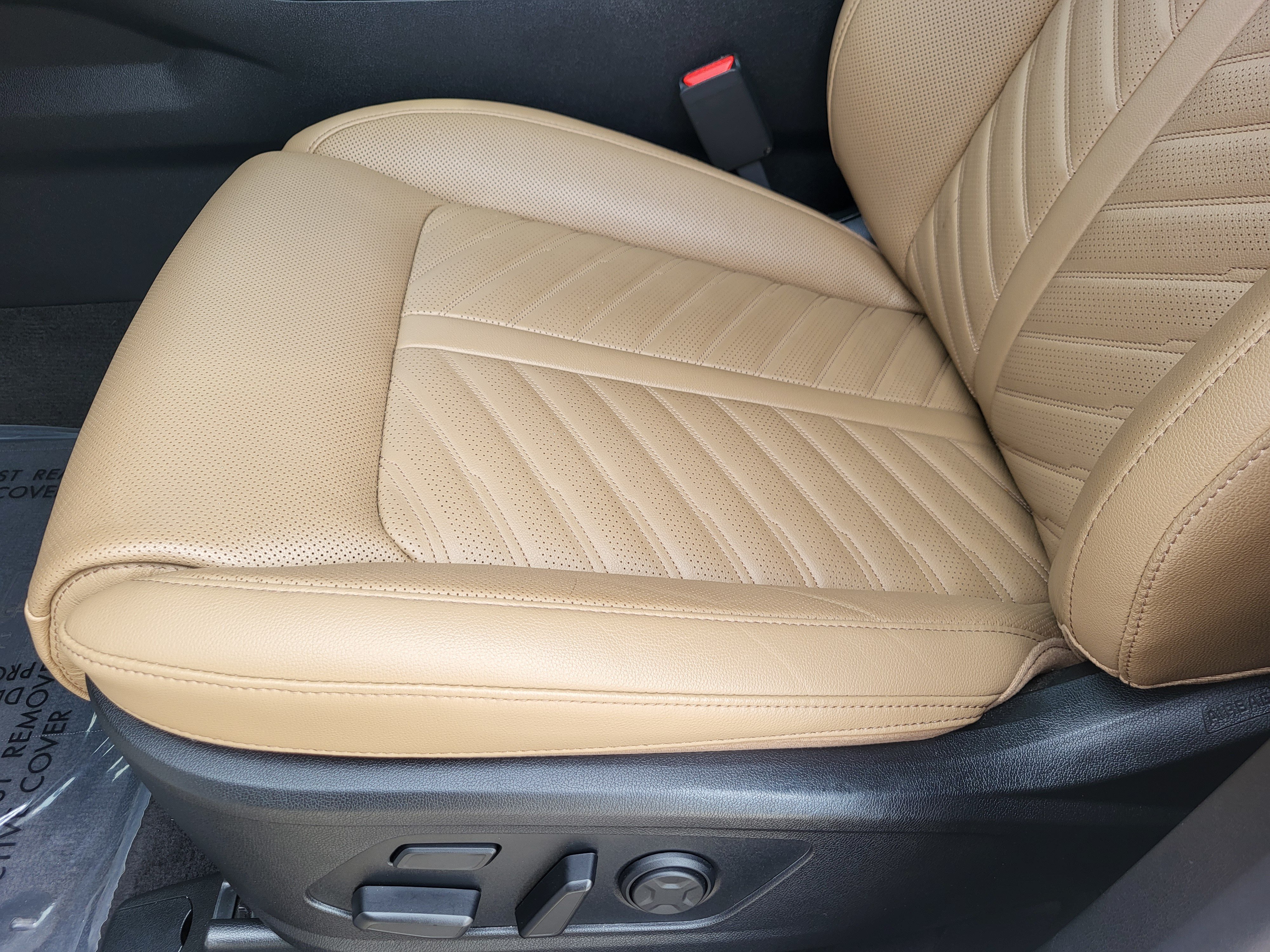 Used 2025 Kia Sorento SX Prestige w/ Olive Brown Leather Package AWD/4WD image 24