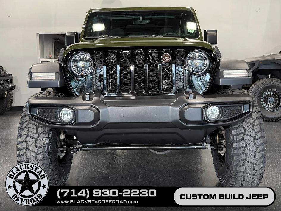 Used 2023 Jeep Wrangler Unlimited w/ 8.4" Radio Group AWD/4WD image 3