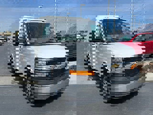 New 2025 Chevrolet Express 3500 w/ Power Convenience Package image 25