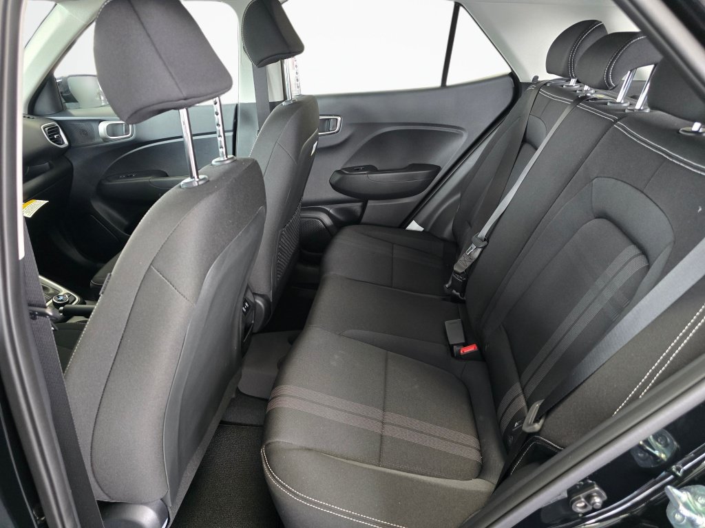 New 2026 Hyundai Venue SEL FWD image 36