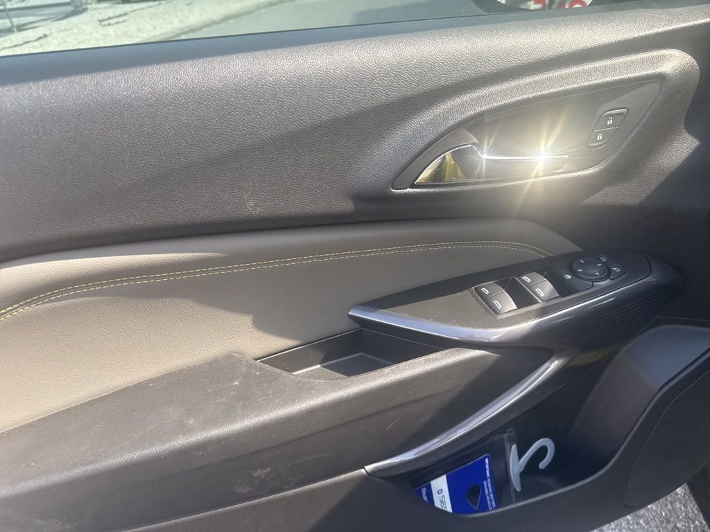 Certified 2025 Chevrolet Trax ACTIV w/ Driver Confidence Package FWD image 15