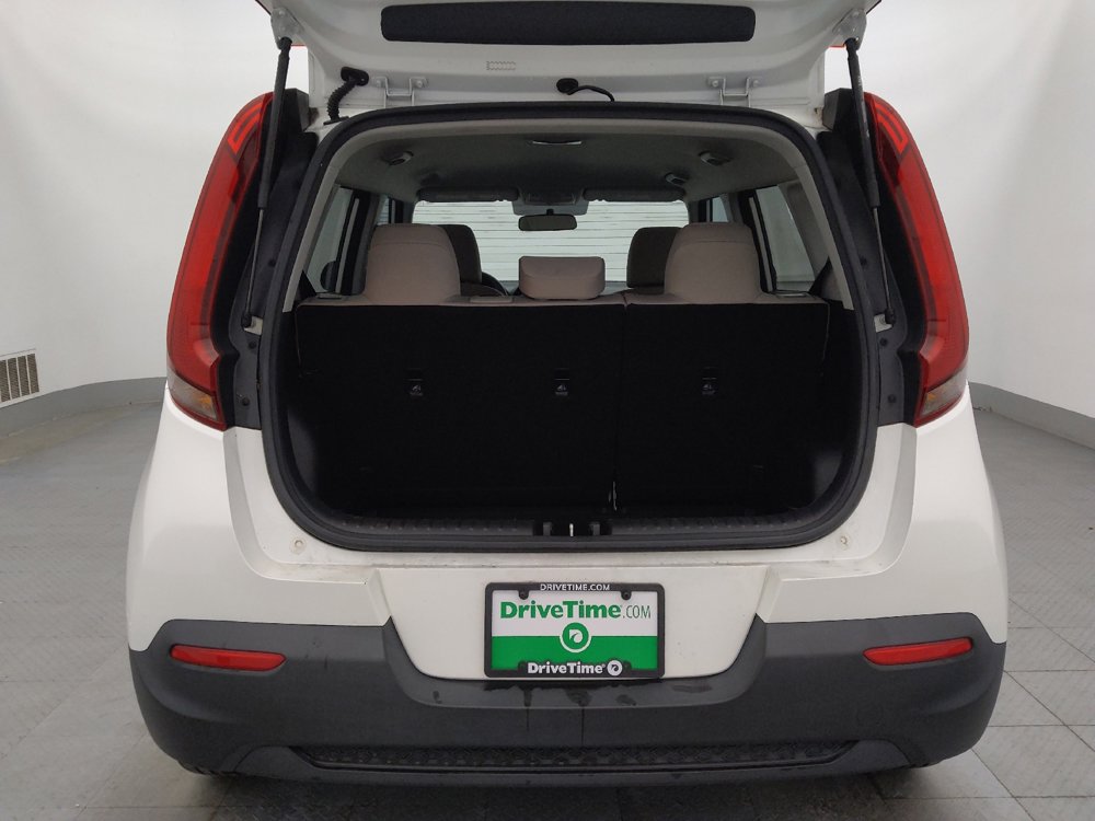 Used 2021 Kia Soul LX image 29