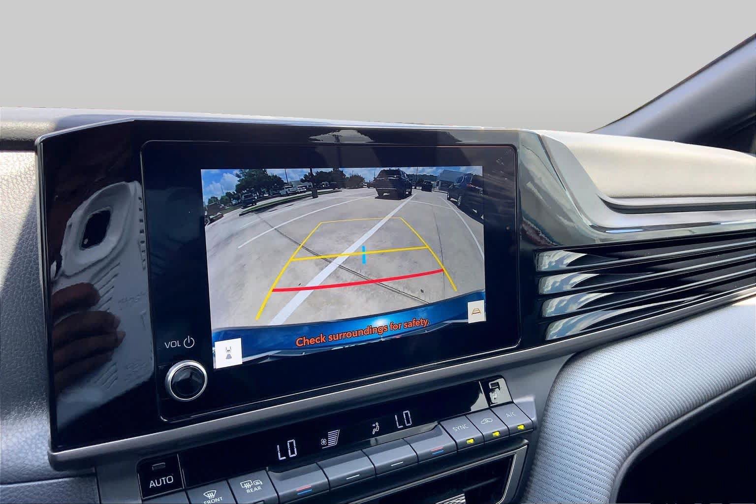 Used 2025 Toyota Camry SE FWD image 55