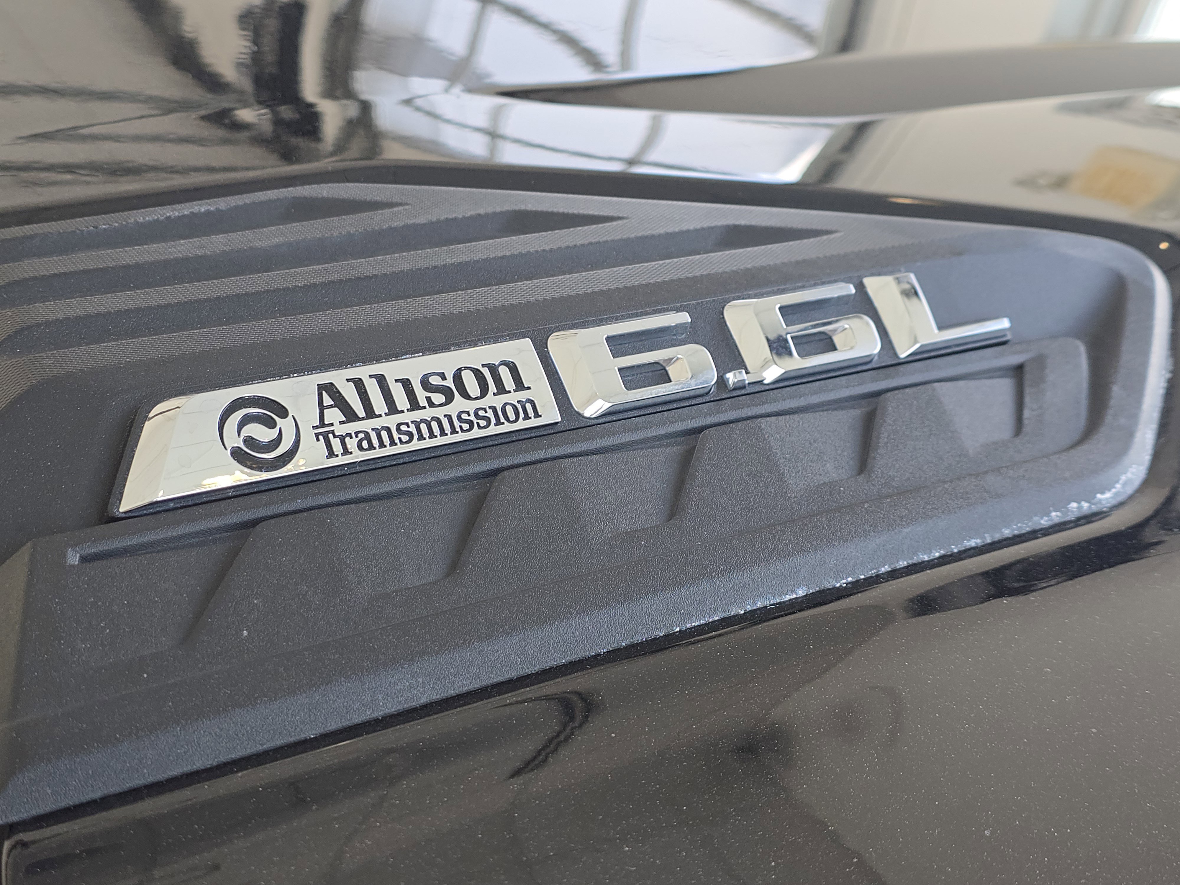 Used 2024 Chevrolet Silverado 2500 LT w/ Convenience Package image 14