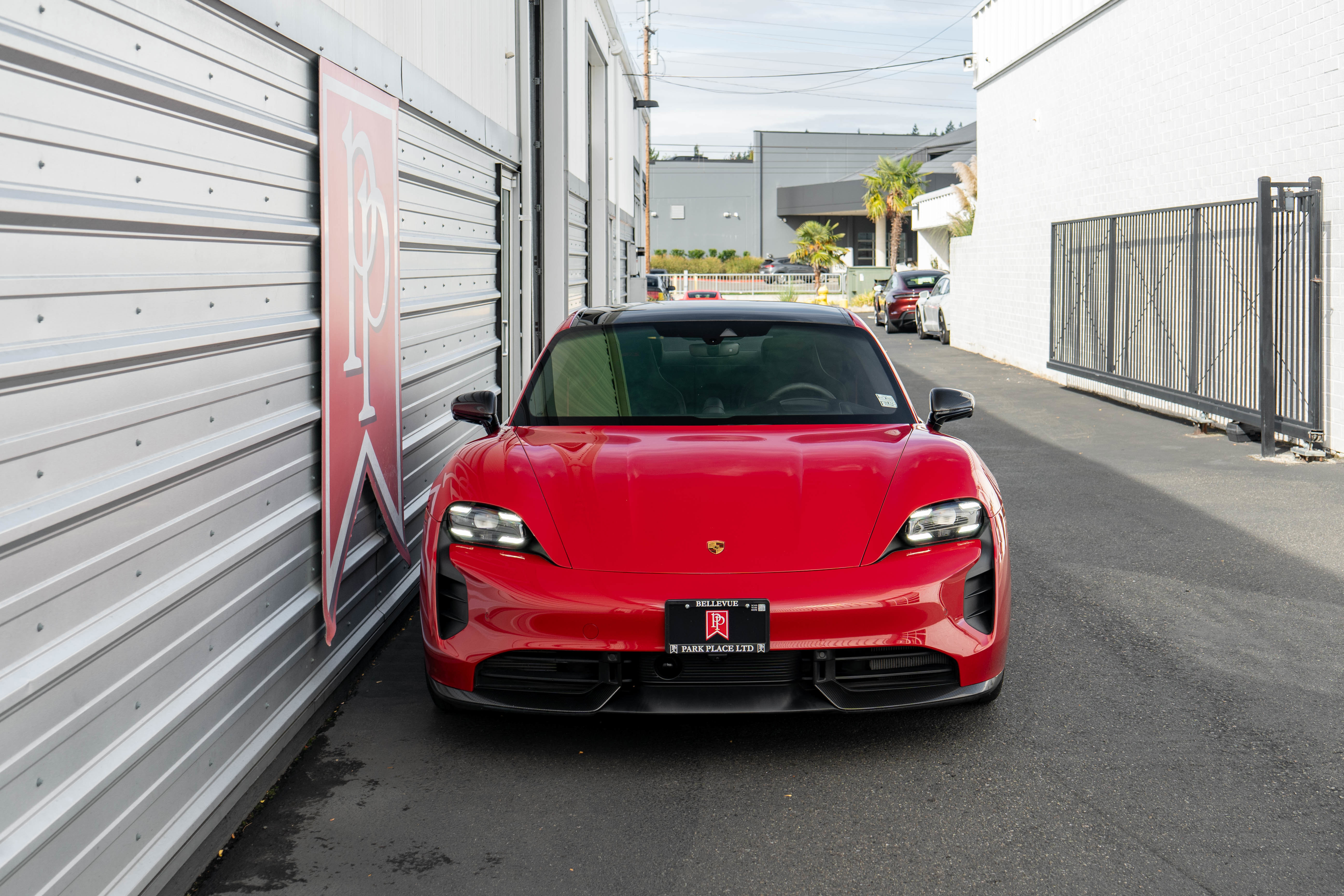 Used 2023 Porsche Taycan GTS image 41