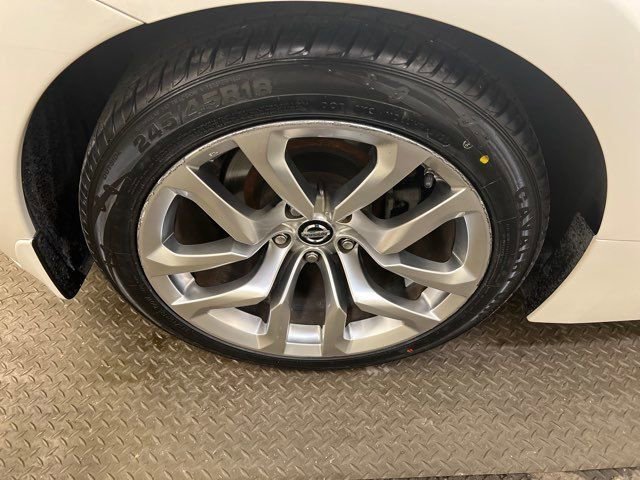Used 2012 Nissan 370Z Roadster image 17