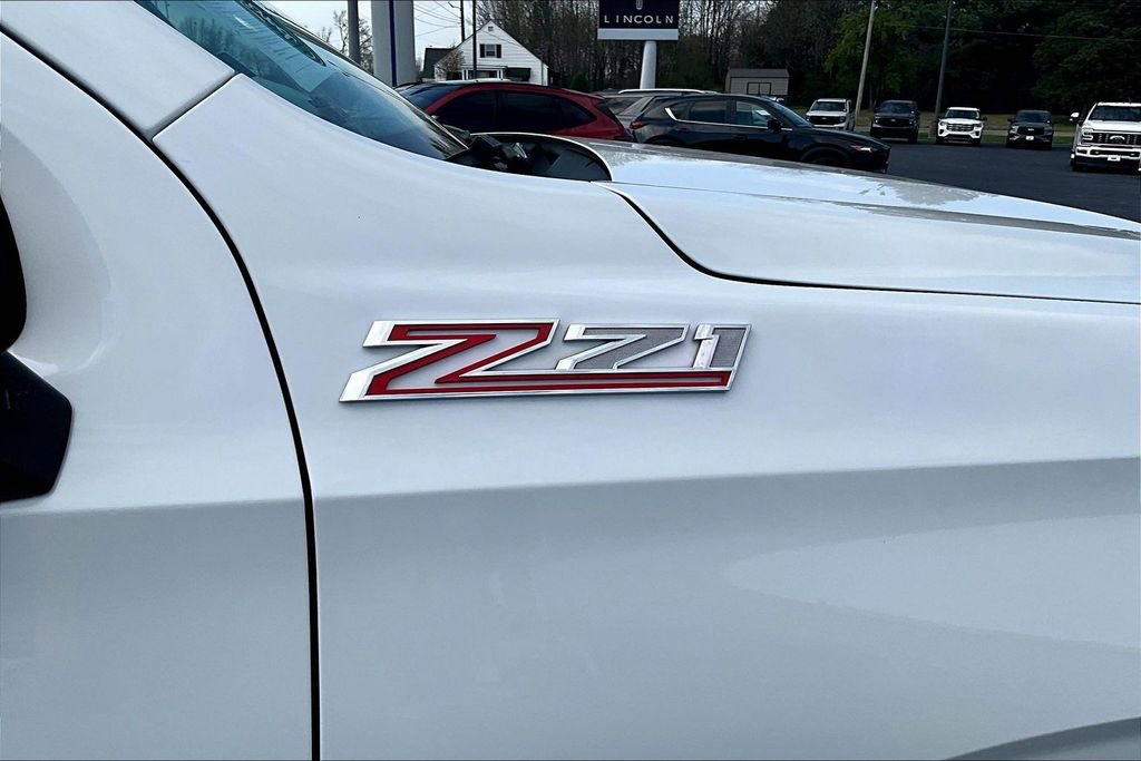 Used 2021 Chevrolet Tahoe Z71 w/ Z71 Signature Package image 26