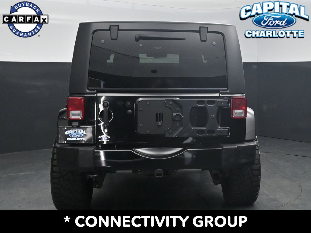 Used 2017 Jeep Wrangler Sahara w/ Connectivity Group AWD/4WD image 6