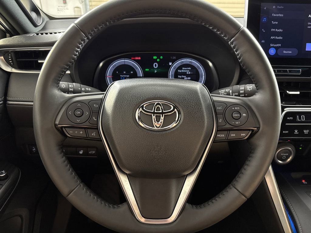 Used 2024 Toyota Venza Limited AWD/4WD image 14