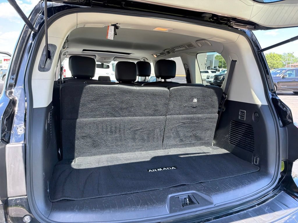 Used 2019 Nissan Armada SL w/ Premium Package AWD/4WD image 16