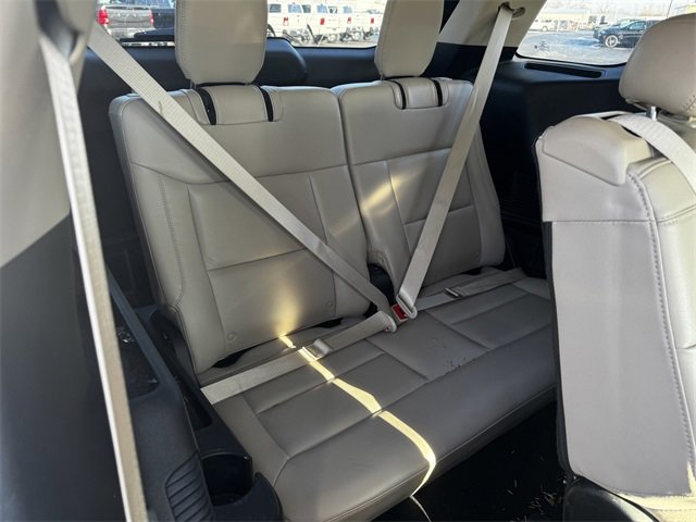 Used 2024 Ford Explorer Limited image 18