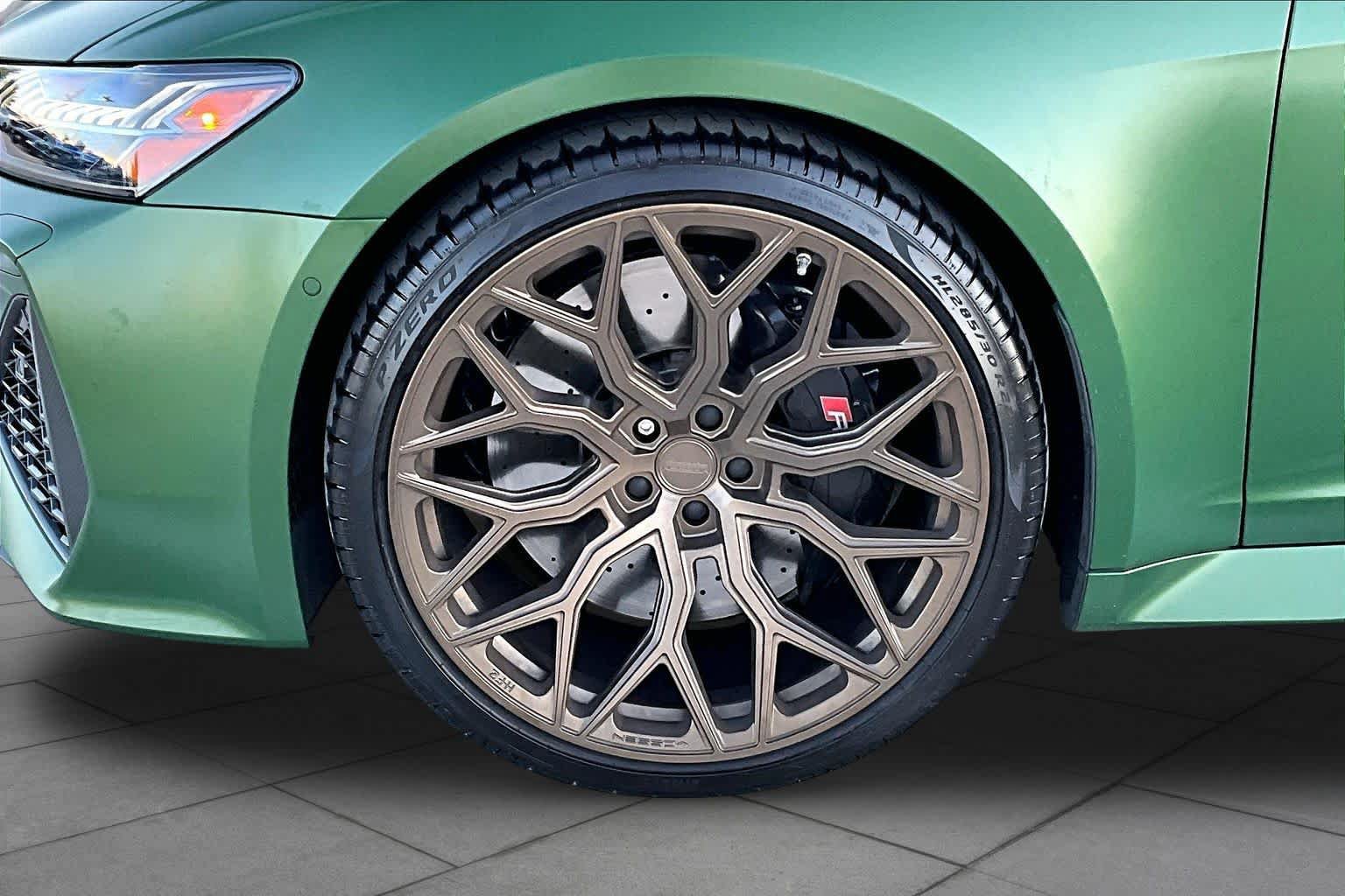 Used 2024 Audi RS 6 performance AWD/4WD image 10