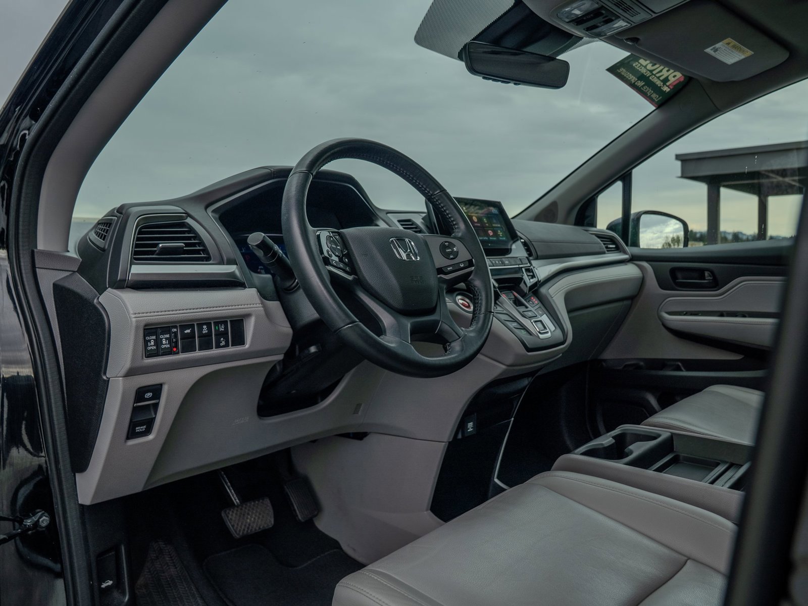 Used 2018 Honda Odyssey EX-L image 15