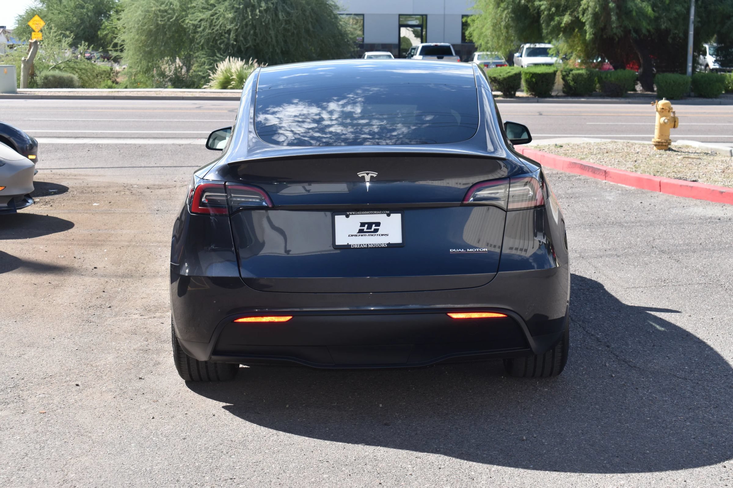 Used 2024 Tesla Model Y Performance AWD/4WD image 5
