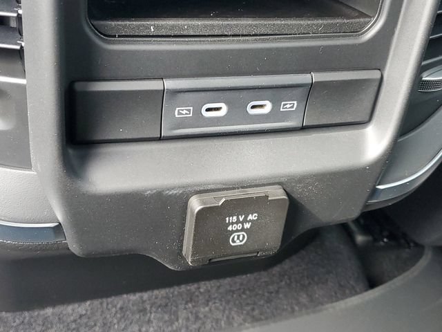New 2026 RAM 1500 Big Horn AWD/4WD image 11