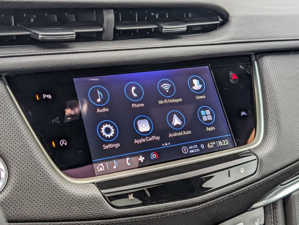 New 2025 Cadillac XT6 Luxury FWD image 30