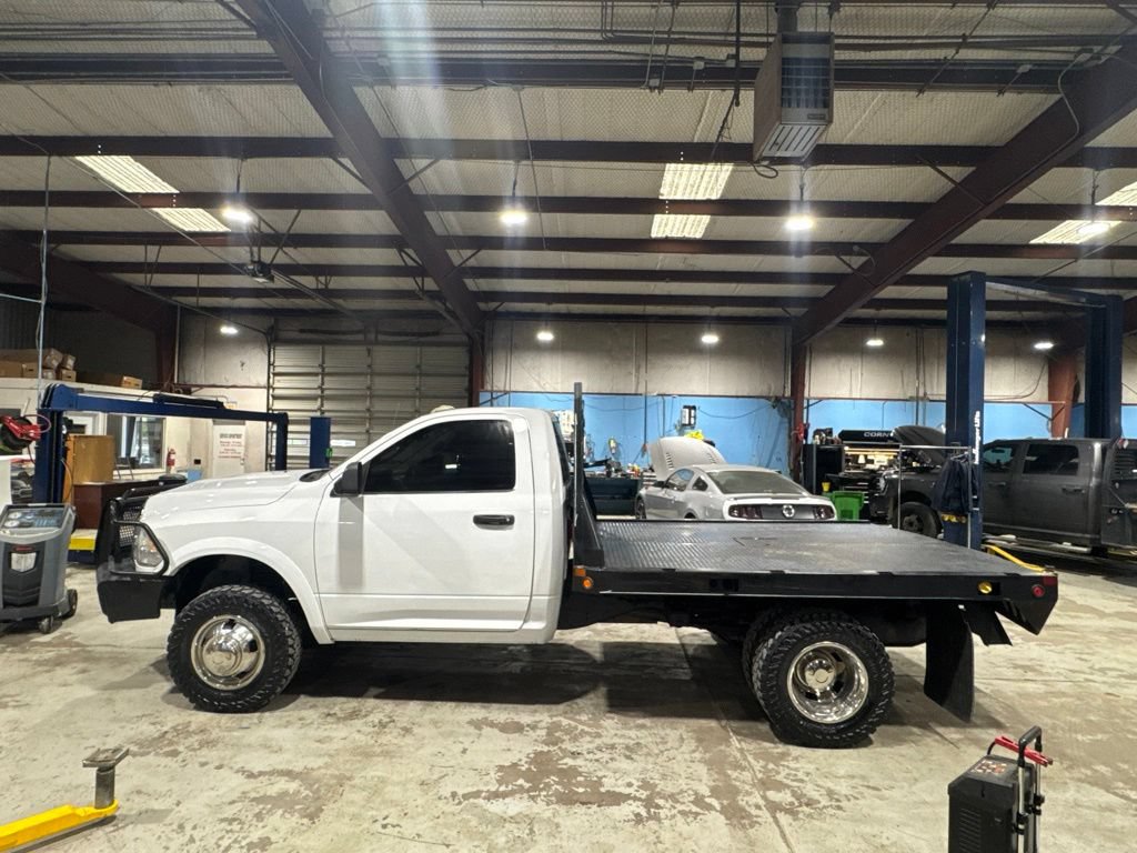 Used 2016 RAM 3500 Tradesman w/ Chrome Appearance Group AWD/4WD image 8
