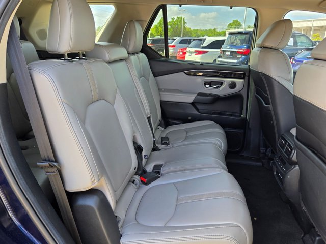Used 2024 Honda Pilot Touring image 20