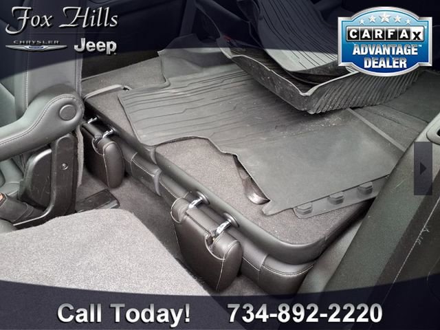 Used 2020 GMC Acadia SLT image 11