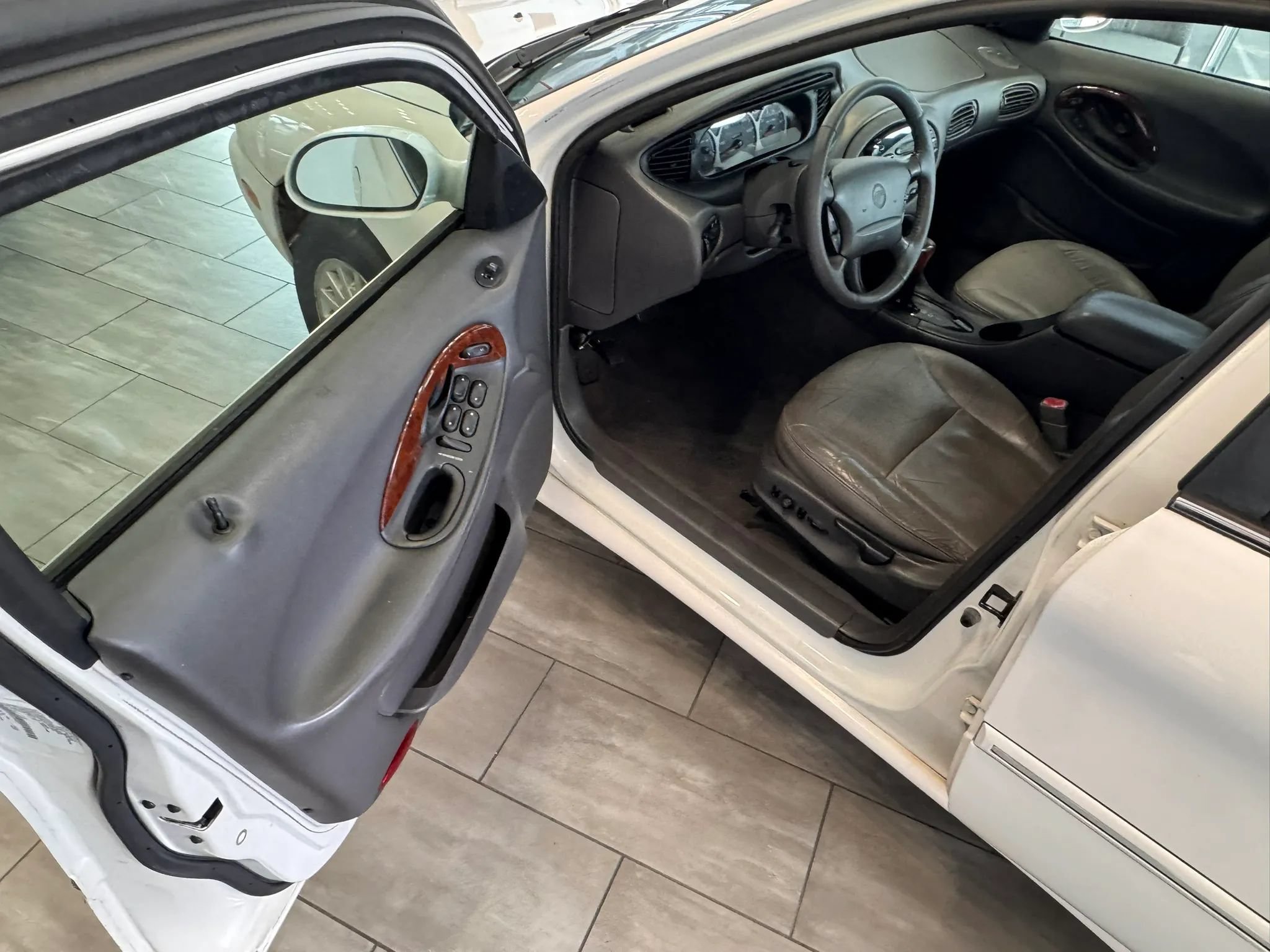 Used 1999 Mercury Sable LS FWD image 15