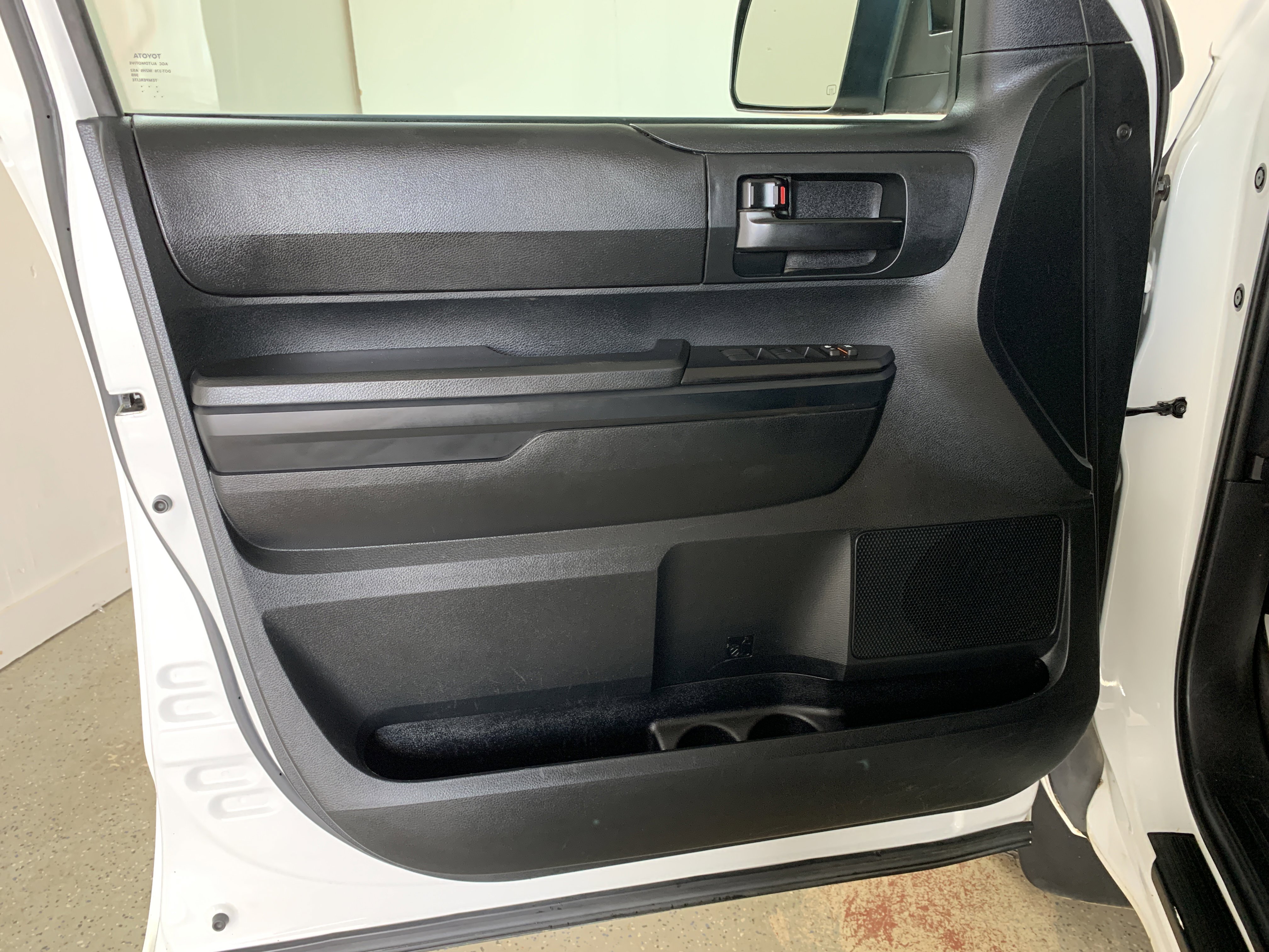 Used 2017 Toyota Tundra SR image 15