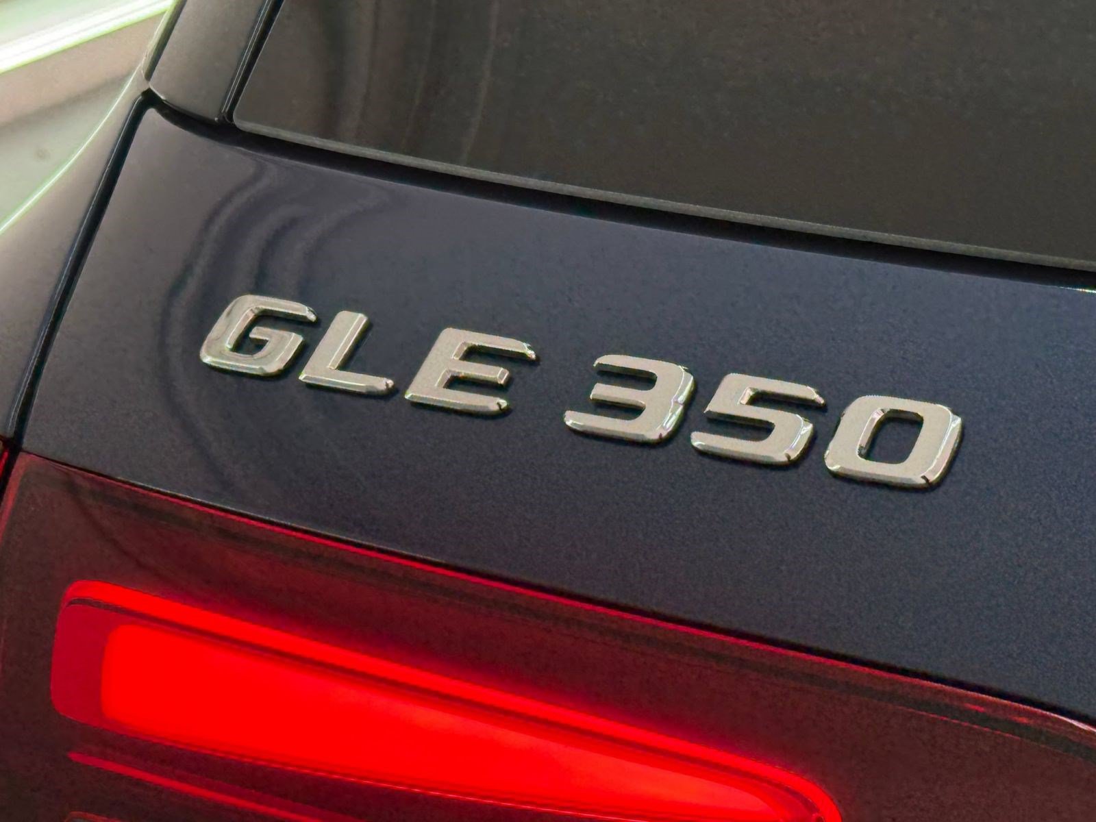 Used 2024 Mercedes-Benz GLE 350 4MATIC image 26
